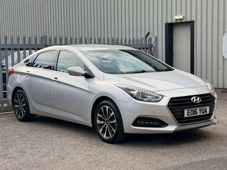 2016 Hyundai i40 1.7 i40 SE Nav CRDi Blue Drive Semi-Auto 4dr Saloon Diesel Automatic