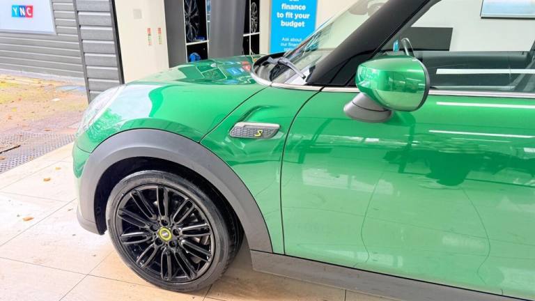 2021 MINI Electric Hatch Cooper SE 32.6kWh Level 2 Auto 3dr Hatchback ELECTRIC Automatic