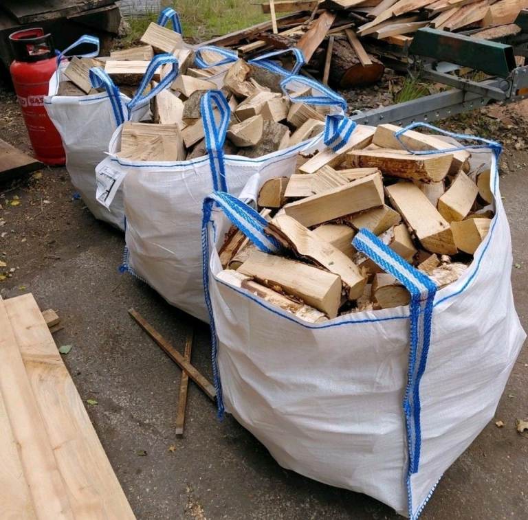 Hardwood Kiln Dry Firewood Bulk Bag and Nets