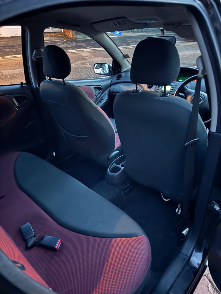 Toyota, YARIS, Hatchback, 2005, Manual, 1298 (cc), 5 doors