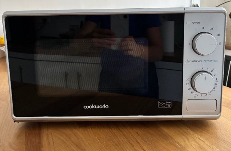 Cookworks Microwave Oven – As Good As New
