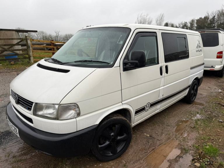 2003 - Volkswagen Non Pop Top - 2.5ltr - 185,000 Miles - 2 Berth / 2 Belts 
