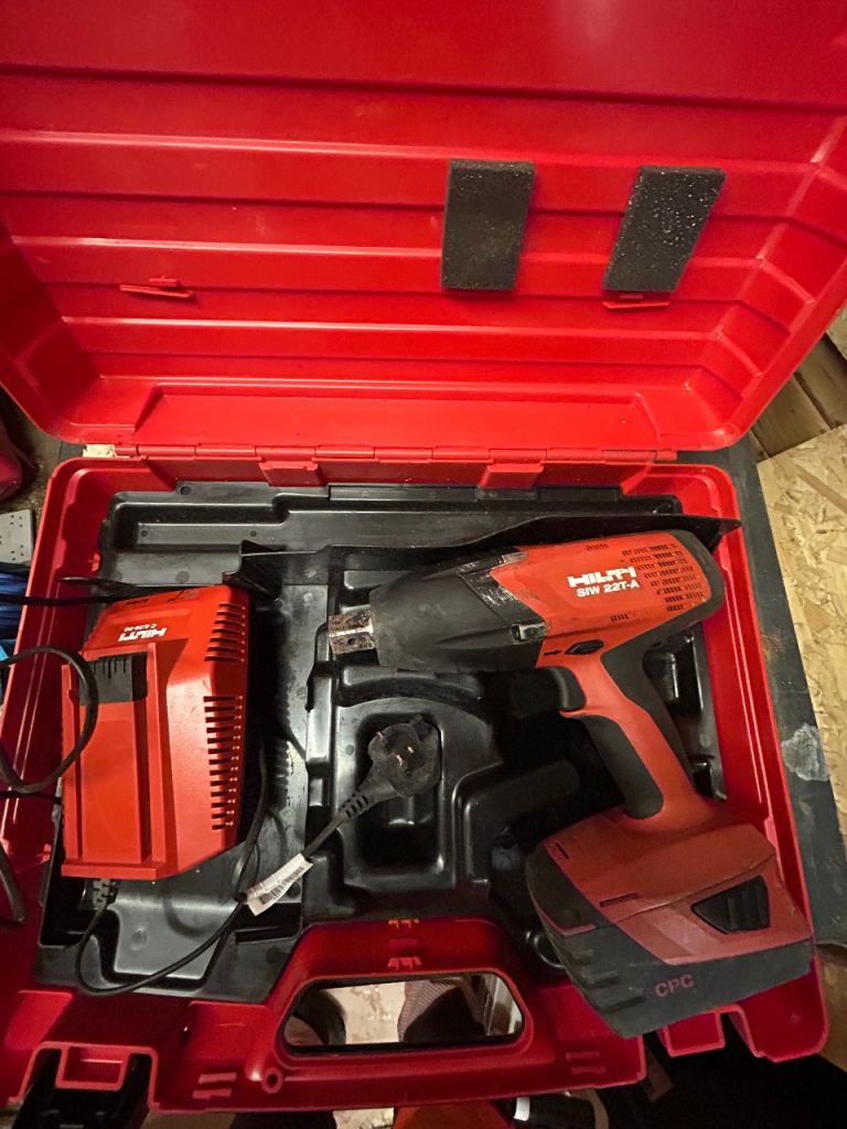 Hilti SIW 22T-A cordless impact wrench 3/4