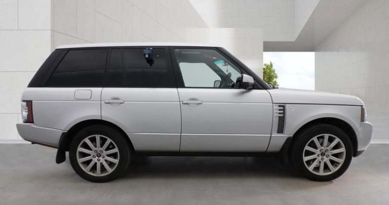 2011 Land Rover Range Rover 4.4 TDV8 Vogue SE 4dr Auto ESTATE DIESEL Automatic