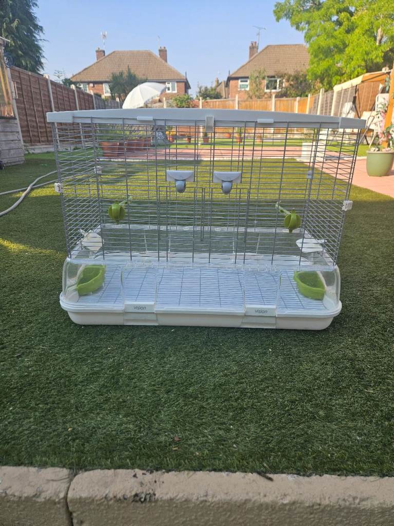 Large vision cage