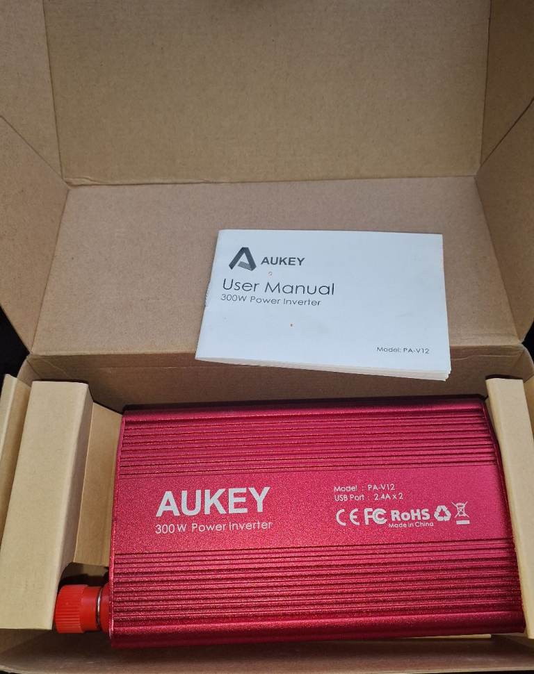 Vehicle 12v inverters 300w 12v dc to 240 ac