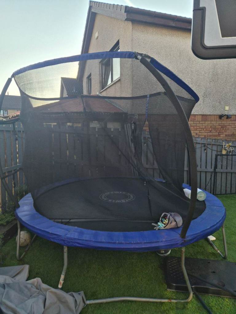 Free trampoline 10ft