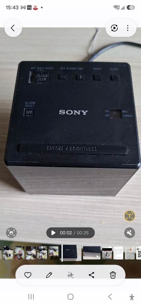 Sony ICF-C1B Cube Clock Radio with FM AM Snooze Alarm +