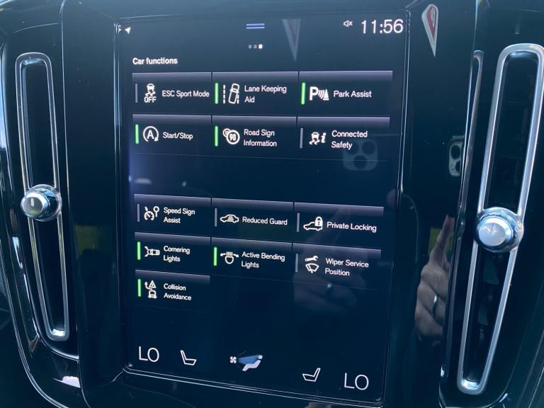 2018 Volvo XC40 2.0 D4 R-Design Pro Auto AWD Euro 6 (s/s) 5dr ESTATE Diesel Automatic