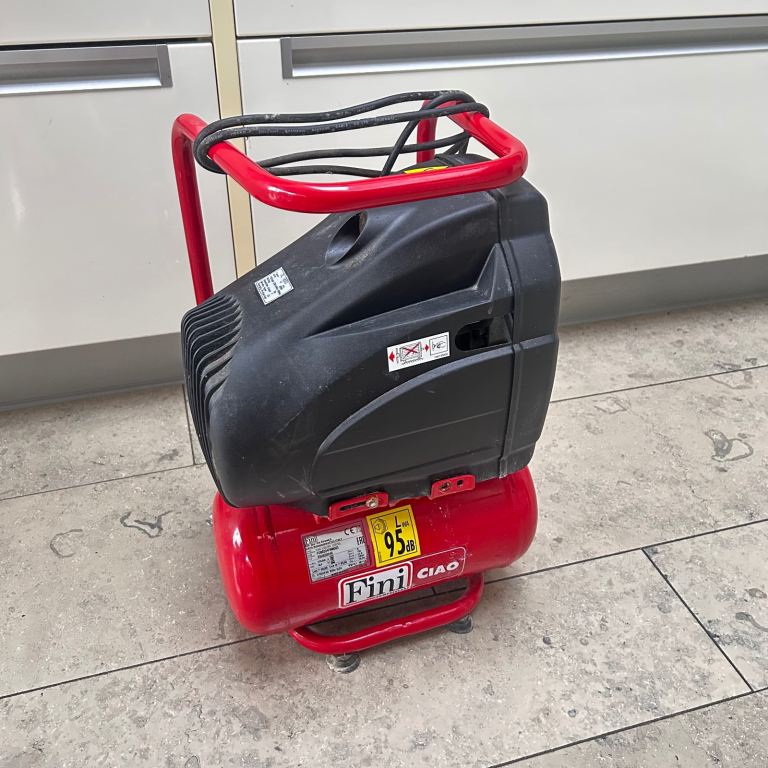 Fini 6L Air Compressor oil free