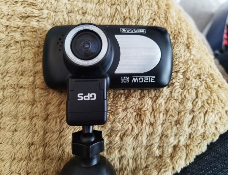 Nextbase 312GW Deluxe dash cam