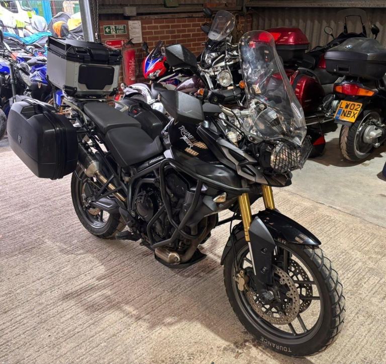 2012 12 TRIUMPH TIGER 800 ABS BLACK ENDURO ADVENTURE TOURER EXTRAS EXHAUST