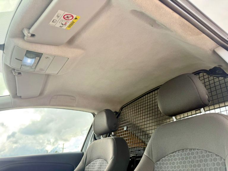 🏁 2015 Vauxhall Corsa Van 1.3 CDTi Ecoflex 75- PSVD, FSH, Bluetooth & DAB (No Vat) 🏁