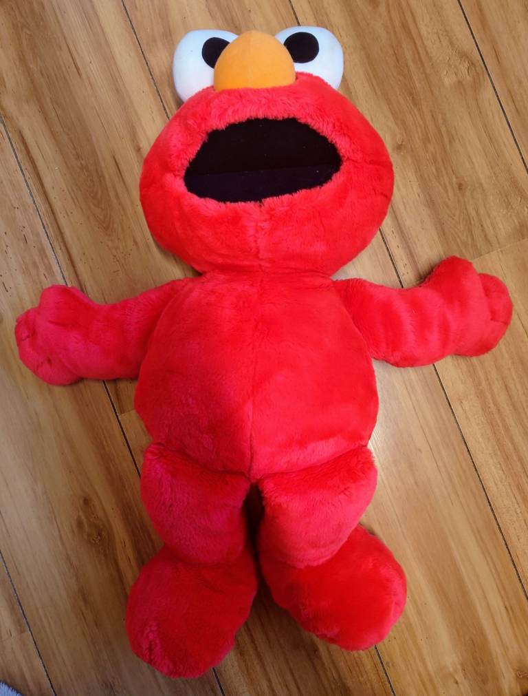 Giant Elmo Soft Toy 