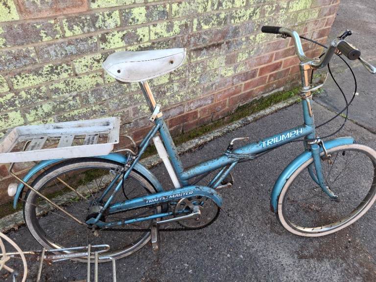 Vintage shopper bike Triumph 