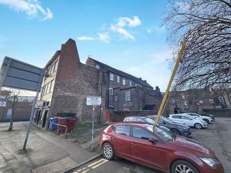 1 bedroom flat in The Boulevard, Tunstall, Stoke-on-Trent, Staffordshire, ST6 6BD