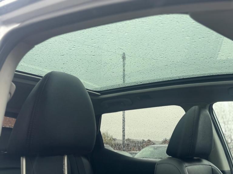 2014 Nissan Qashqai 1.5 dCi Tekna 5dr HATCHBACK DIESEL Manual