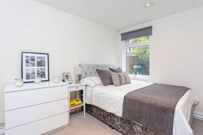 🪄🌸Shepherds Bush Double Bedroom + Garden!!