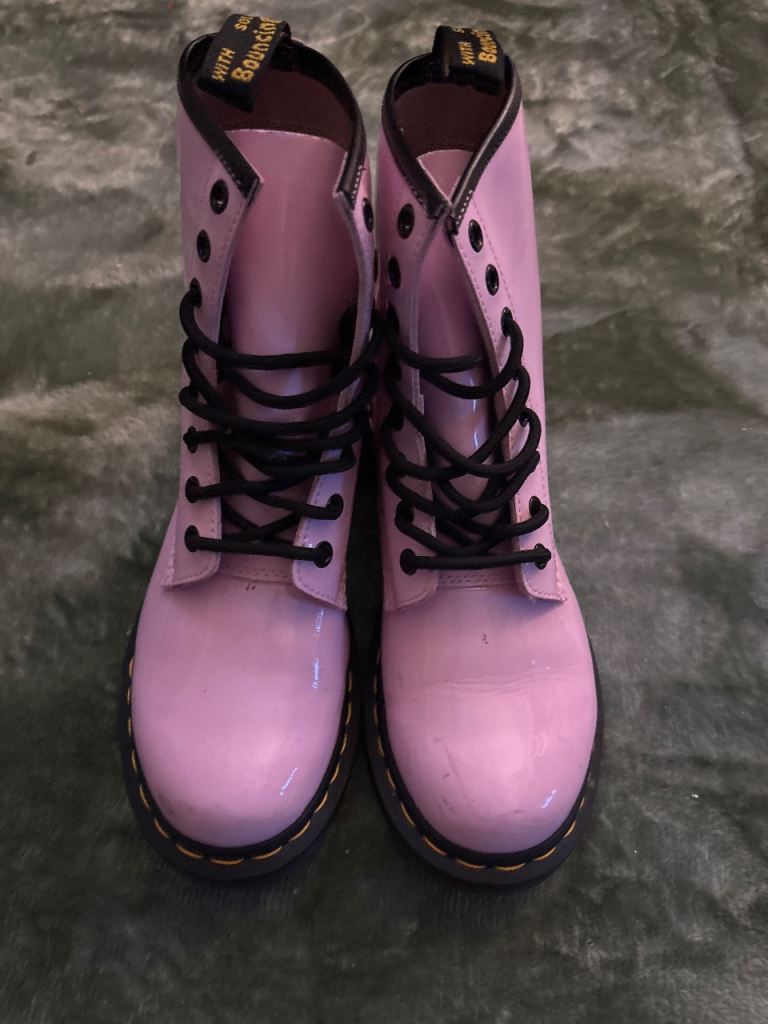 Dr. Martens Pink Patent Leather Boots – Good Condition