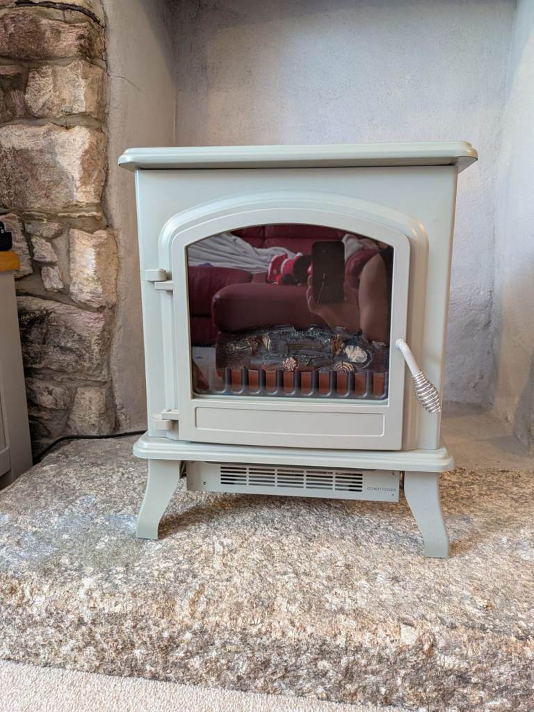 Electric fire place 