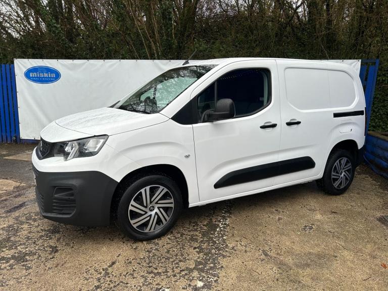 2020 Peugeot Partner 1000 1.5 BlueHDi 100 Professional Van PANEL VAN Diesel Manual