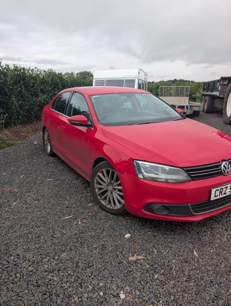Volkswagen, JETTA, Saloon, 2011, Manual, 1968 (cc), 4 doors