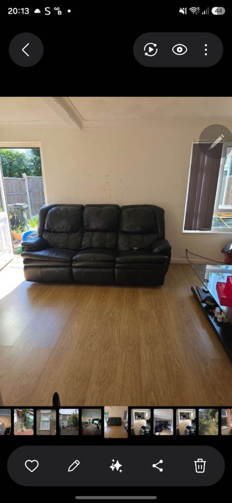 Black Leather Recliner Sofa – Good Condition