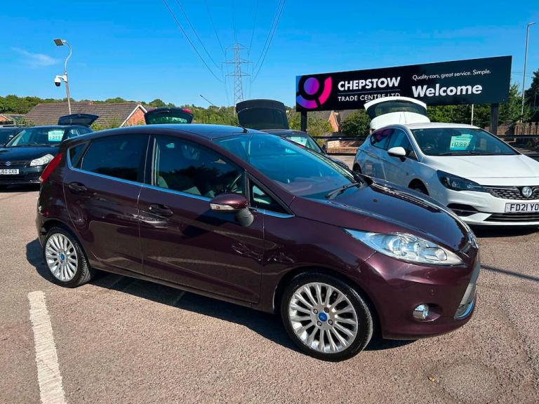 2011 Ford Fiesta 1.4 Titanium Hatchback 5dr Petrol Automatic (154 g/km, 94 bhp) Hatchback Petrol ...