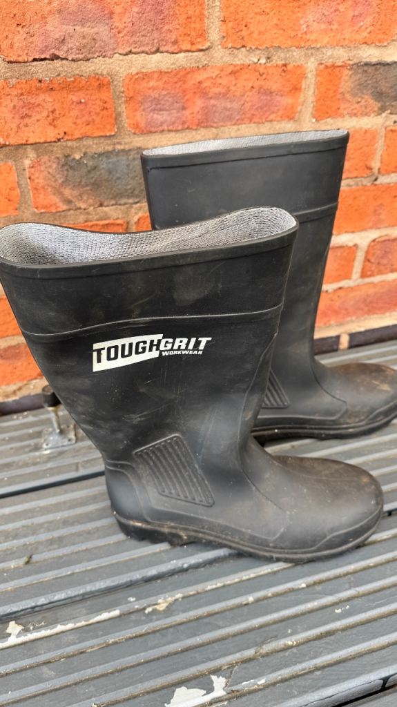 Tough Grit Workwear black Steel Toe Cap Wellington boots size 8