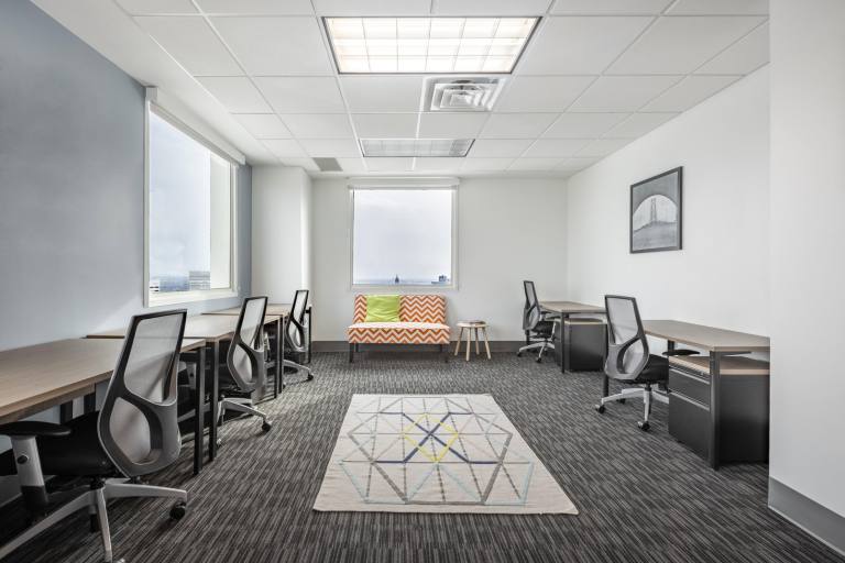 Norwich - NR3 1YE \ Office Space Designed for 3 Workstations