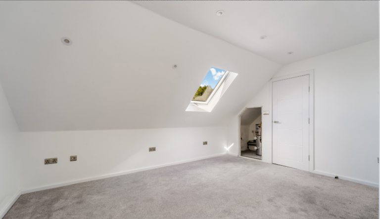 New Build in TW13 6QH - Company Let Welcome