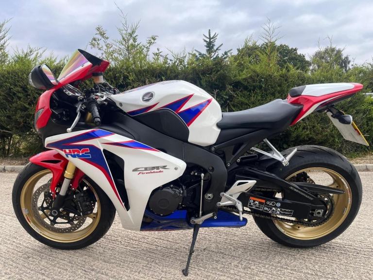 2010 60 HONDA CBR 1000 RR-A FIREBLADE CBR1000RR HRC COLOURS 15k MILES CBR1000