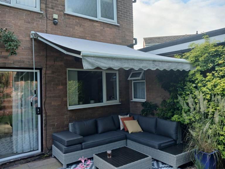 Garden wall/patio canvas canopy 3m wide x 2.5m deep