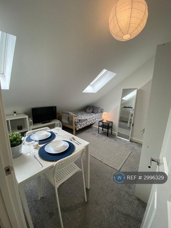 1 bedroom in Victoria Terrace, Stafford, ST16 (#2996329)