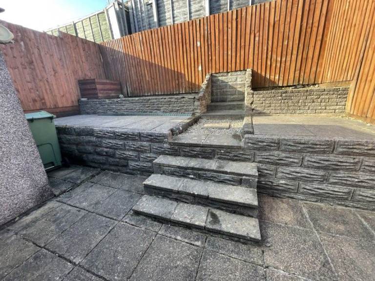 64 New Mill Road, Sketty, Swansea - ROOM TO LET
