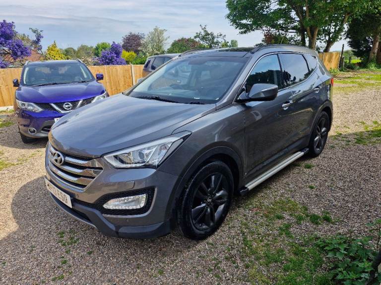 Hyundai Santa Fe Premium SE 2.2CRDi Auto 7 seats. Lovely example, Full history, 2 keys, Hpi clear!