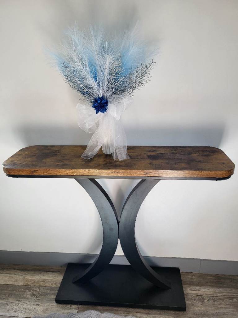 Console table and coffee table set