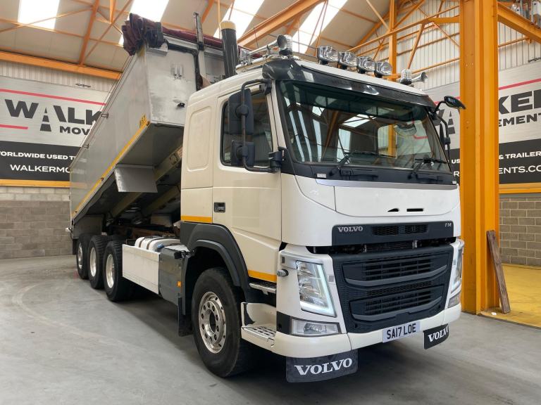 VOLVO FM 460 *EURO 6*, 8X4 TRIDEM ALUMINIUM TIPPER - 2017 - SA17 LOE