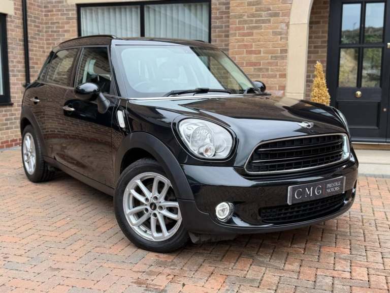 2016 MINI Countryman 1.6 Cooper Euro 5 (s/s) 5dr SUV Petrol Manual