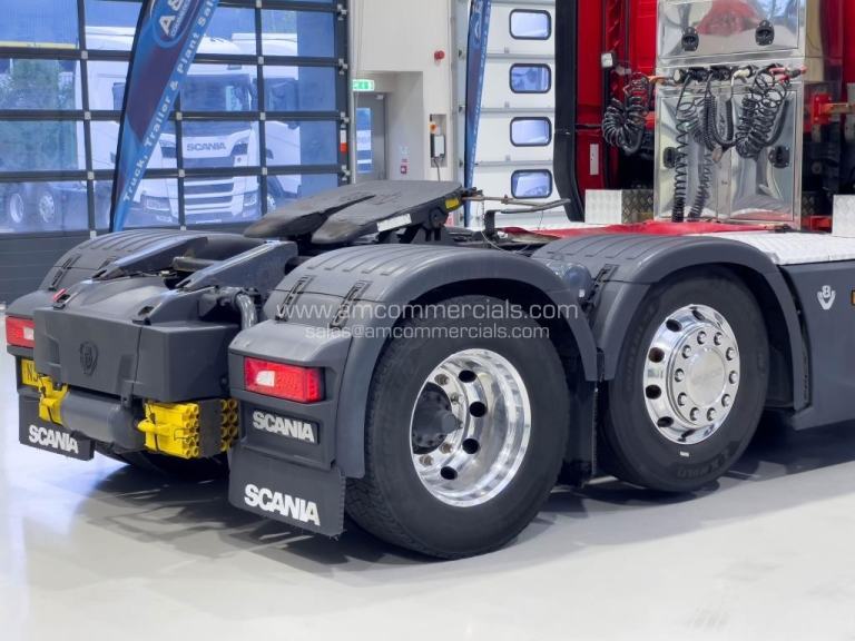 2019 (19) SCANIA S580 6X2 MIDLIFT HIGH CAB V8