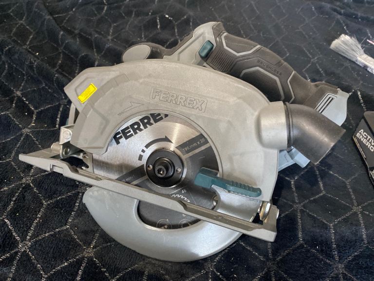 Ferex circular saw  1 battery no charger 40v20v 