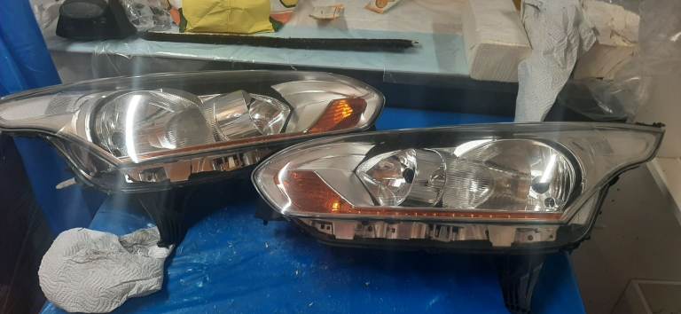 2014 transit connect headlights
