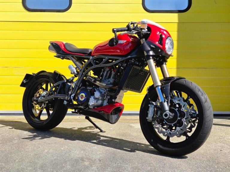 CCM Spitfire FOGGY S 13/300! DYMAG WHEELS! SIGNED TANK