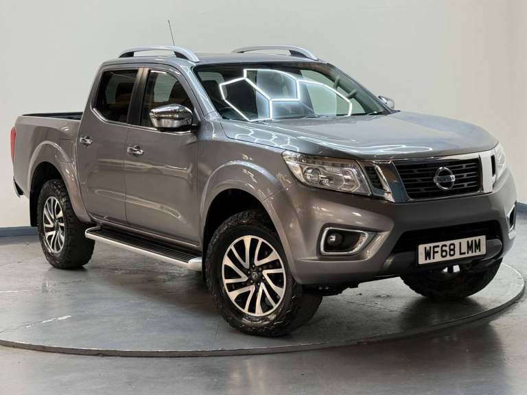 2018 Nissan Navara 2.3 Navara Tekna dCi 4WD 5dr SUV Diesel Manual
