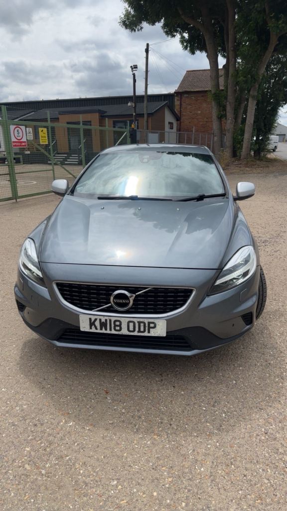 Volvo, V40, Hatchback, 2018, Manual, 1969 (cc), 5 doors