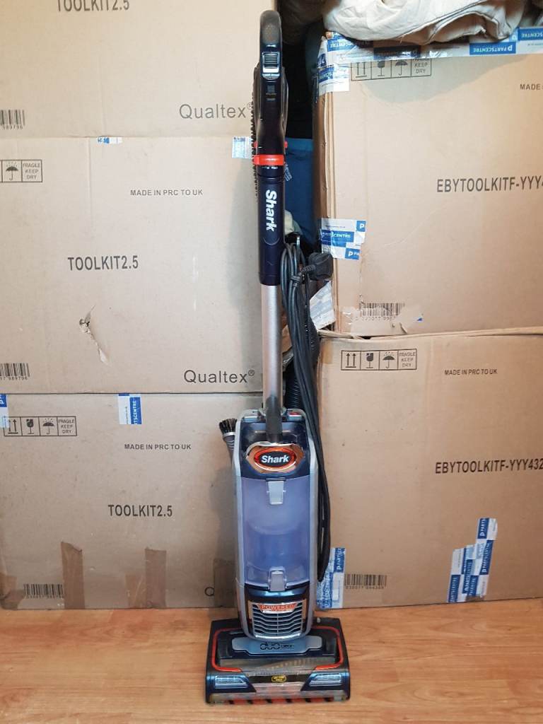 black shark nz801uk Anti Hair Wrap lift away vacuum cleaner filters washed and dried 