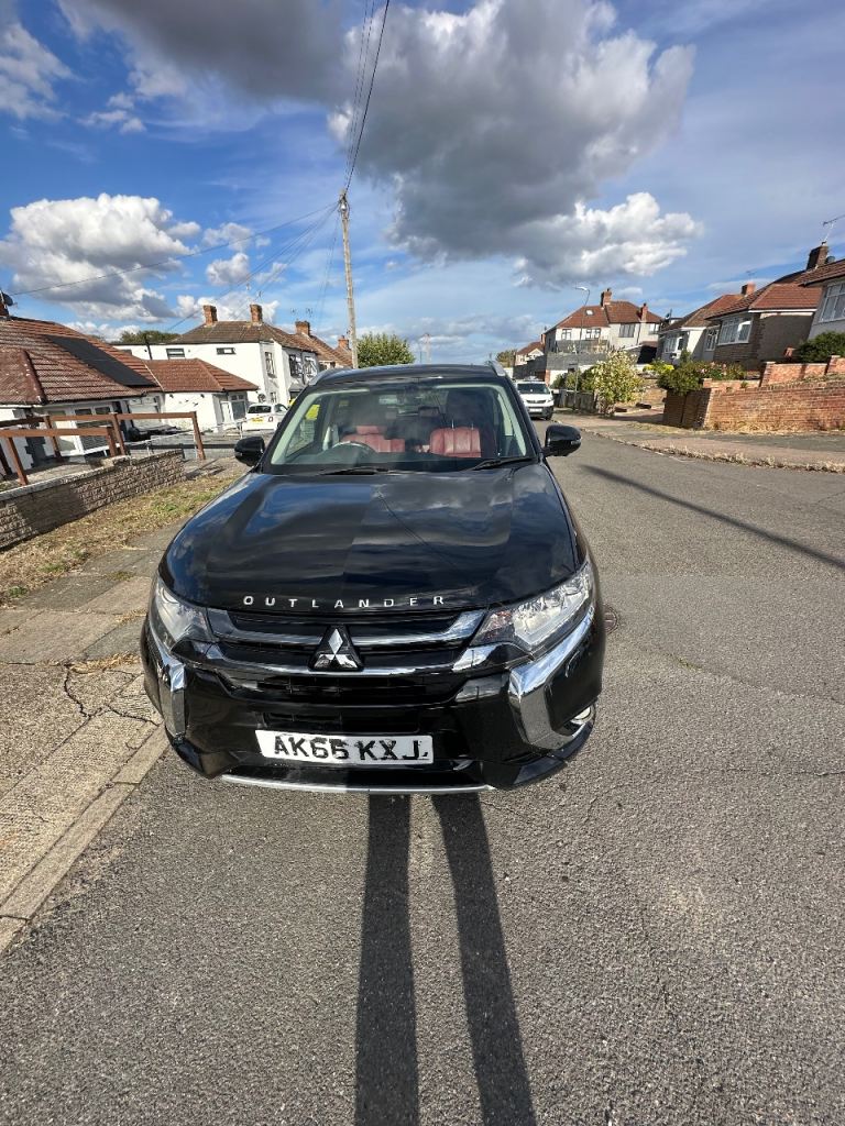 Mitsubishi, OUTLANDER, Estate, 2017, Other, 1998 (cc), 5 doors
