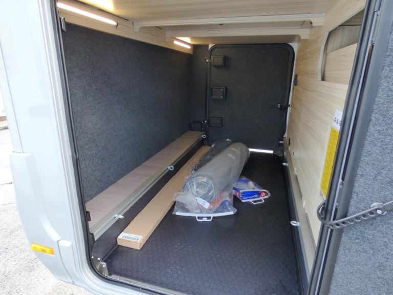 Adria Compact supreme DL DIESEL AUTOMATIC 2025