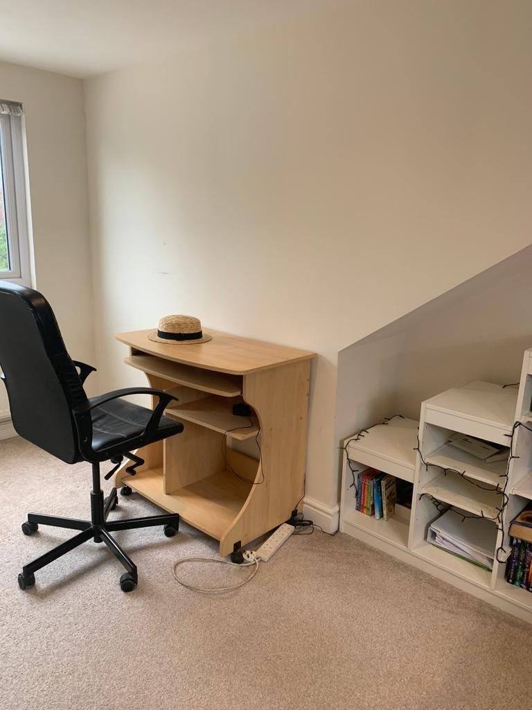 Double Room Available For Rent 