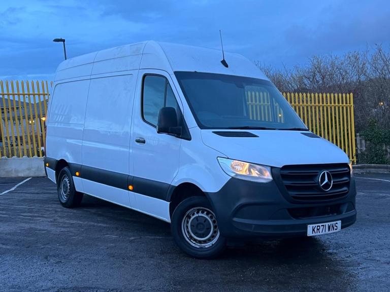 2022 Mercedes-Benz Sprinter 2.0 315 CDI Progressive RWD L2 H2 Euro 6 (s/s) 5dr PANEL VAN Diesel M...